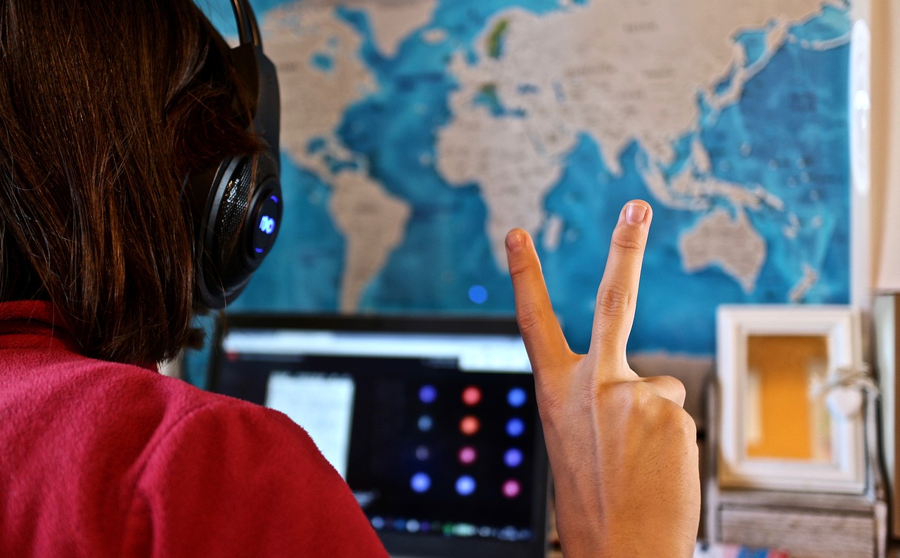 Pesquisas online: como respondê-las e ganhar dinheiro de modo seguro?