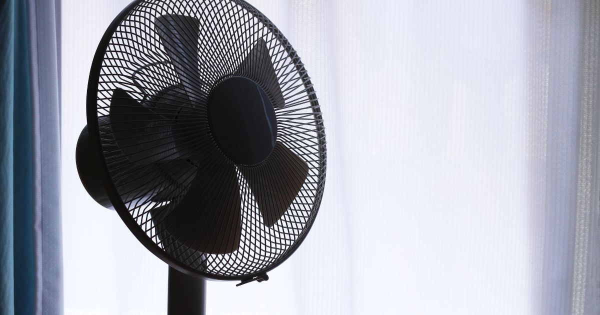 Aprenda a limpar o ventilador sem desmontar e garantir ar mais limpo