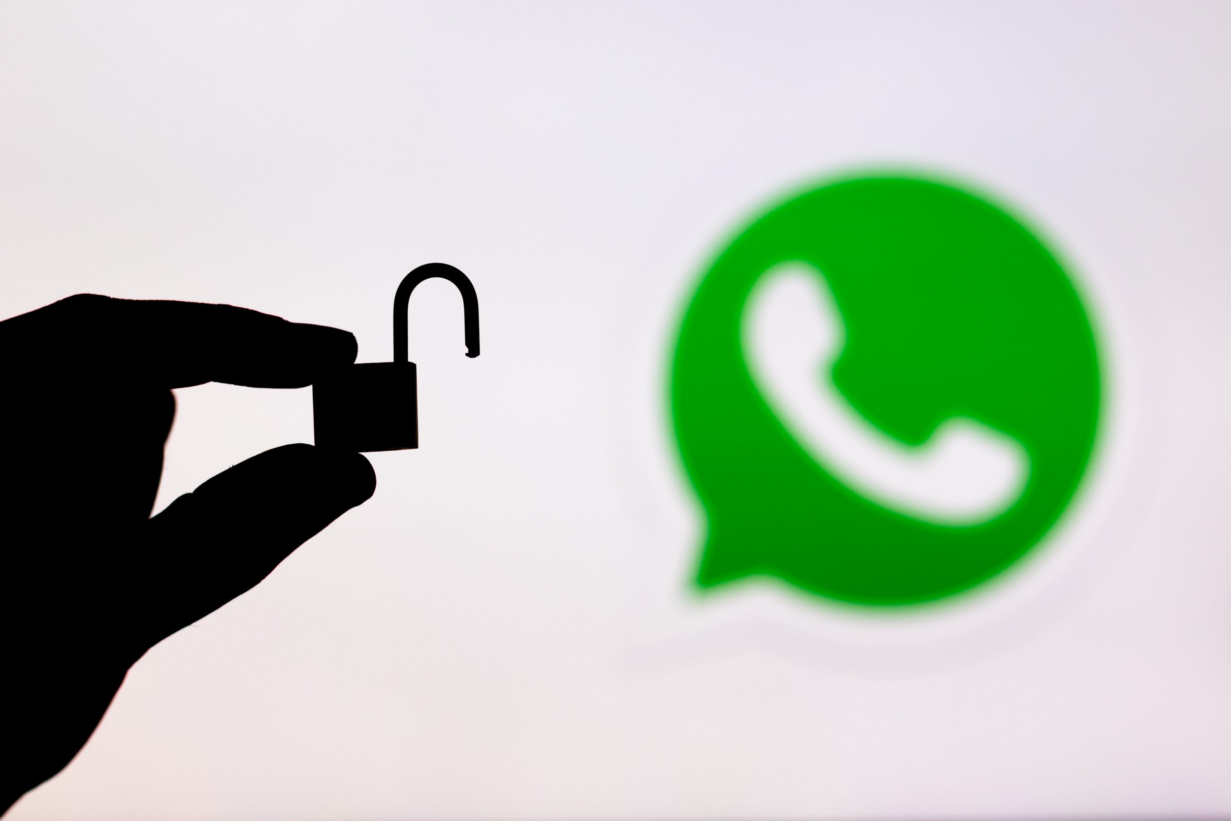 Quem te bloqueou no WhatsApp? Testamos o aplicativo que faz essa promessa!