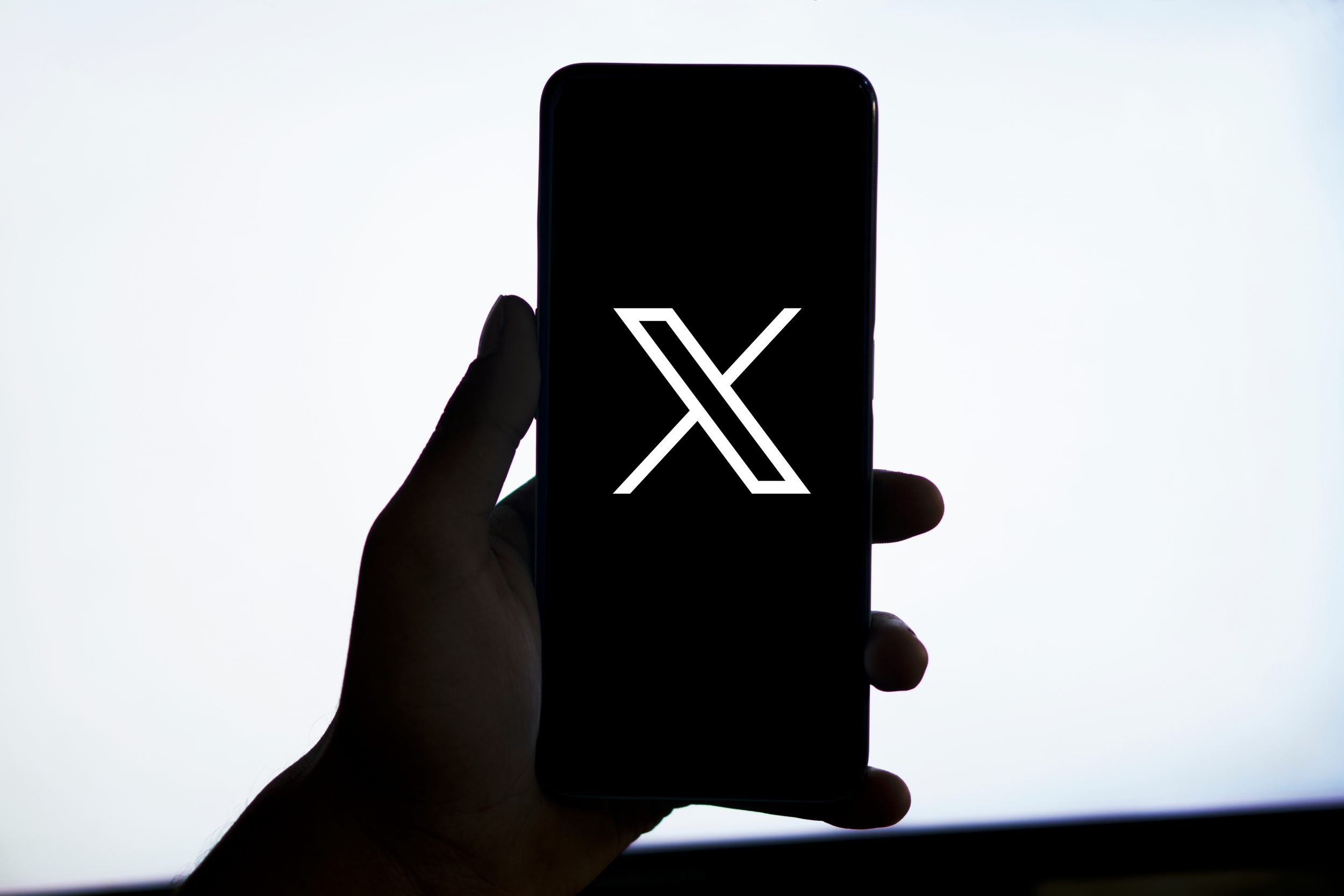 X permite que bloqueados vejam suas postagens; entenda a mudança