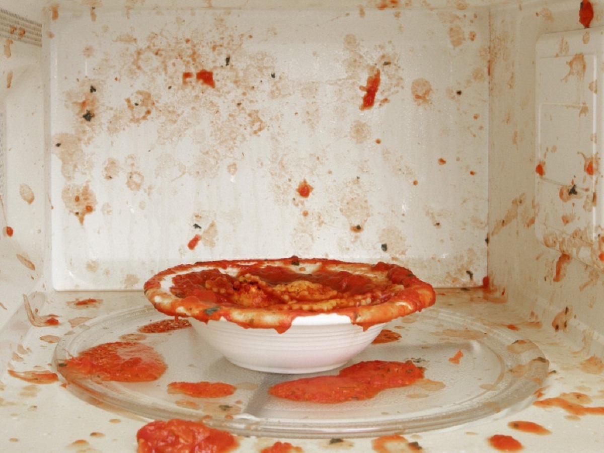3 alimentos que NUNCA devem ir ao micro-ondas ou será tarde demais