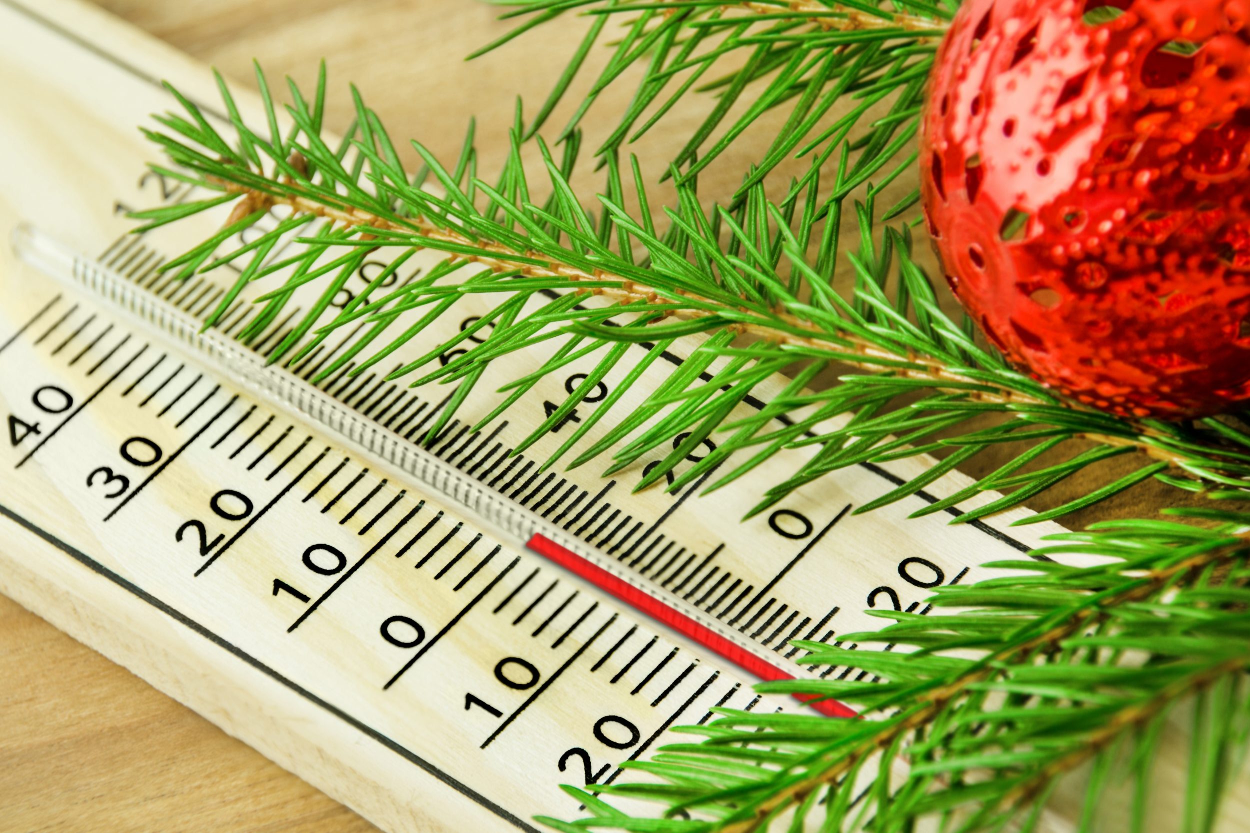 Sol, chuva ou frio? Confira a previsão do tempo para o Natal no Brasil