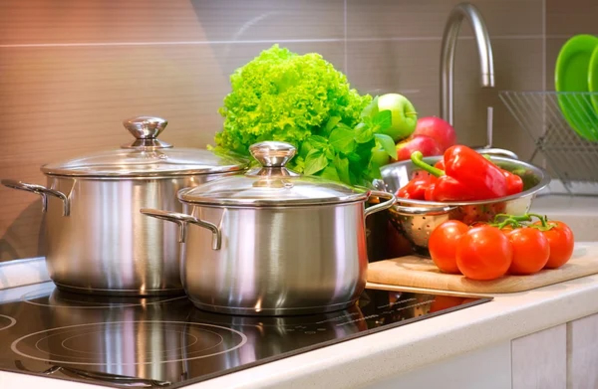 Nada de ferro ou alumínio! Esta é a panela ideal para quem quer cozinhar de forma mais saudável