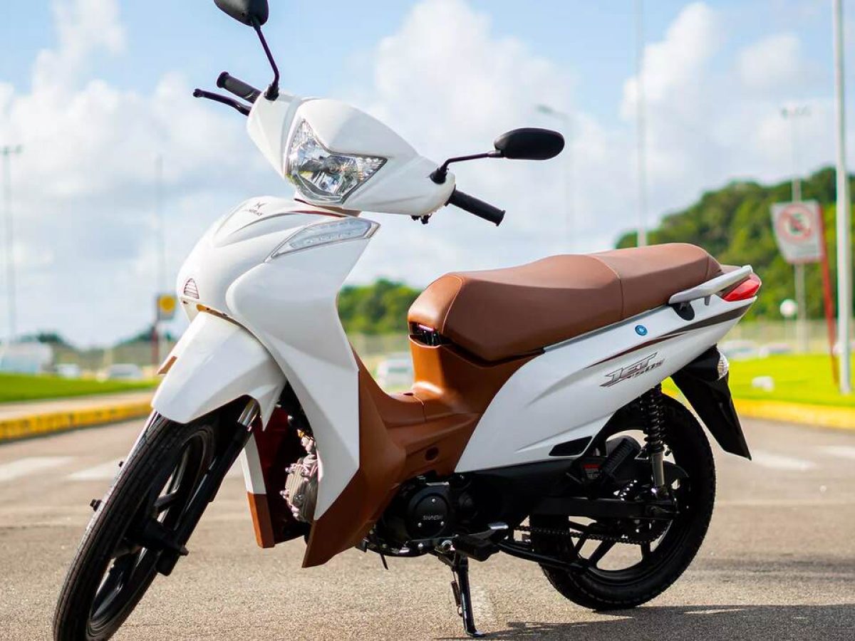 Moto que faz 135 km com 3 litros e dispensa CNH: conheça!